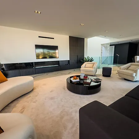 Horizons, Vue & Detente Chic A Super Cannes * ヴァロリス