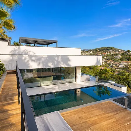 Villa Horizons - Contemporary With Sea View And Pool