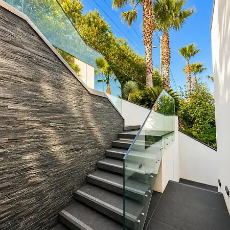 Horizons - Contemporary With Sea View And Pool Villa